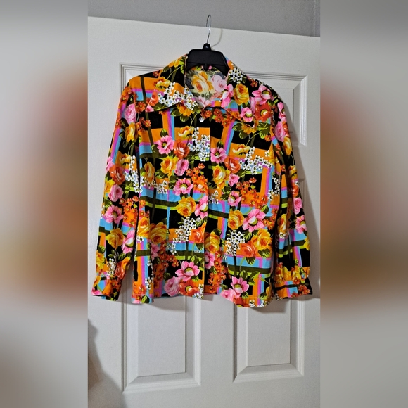 Vintage Tops - Vintage 70s Handmade Button Down Top